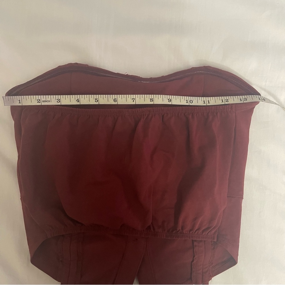 Burgundy faux pearl buttons with ruffle details crop top - Picture 9 of 9